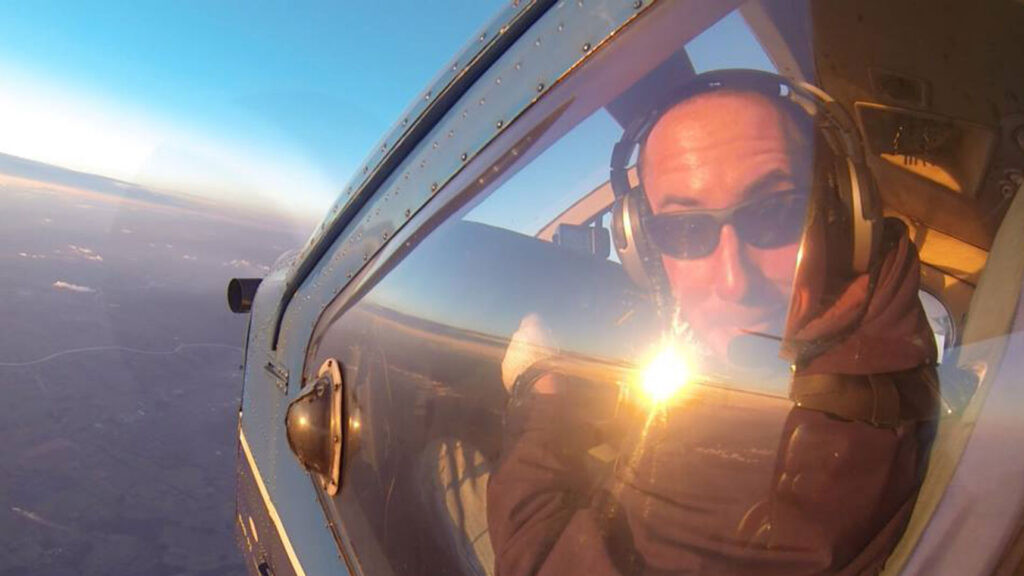 Jump pilot Paul Hollow flying a Finist aircraft.