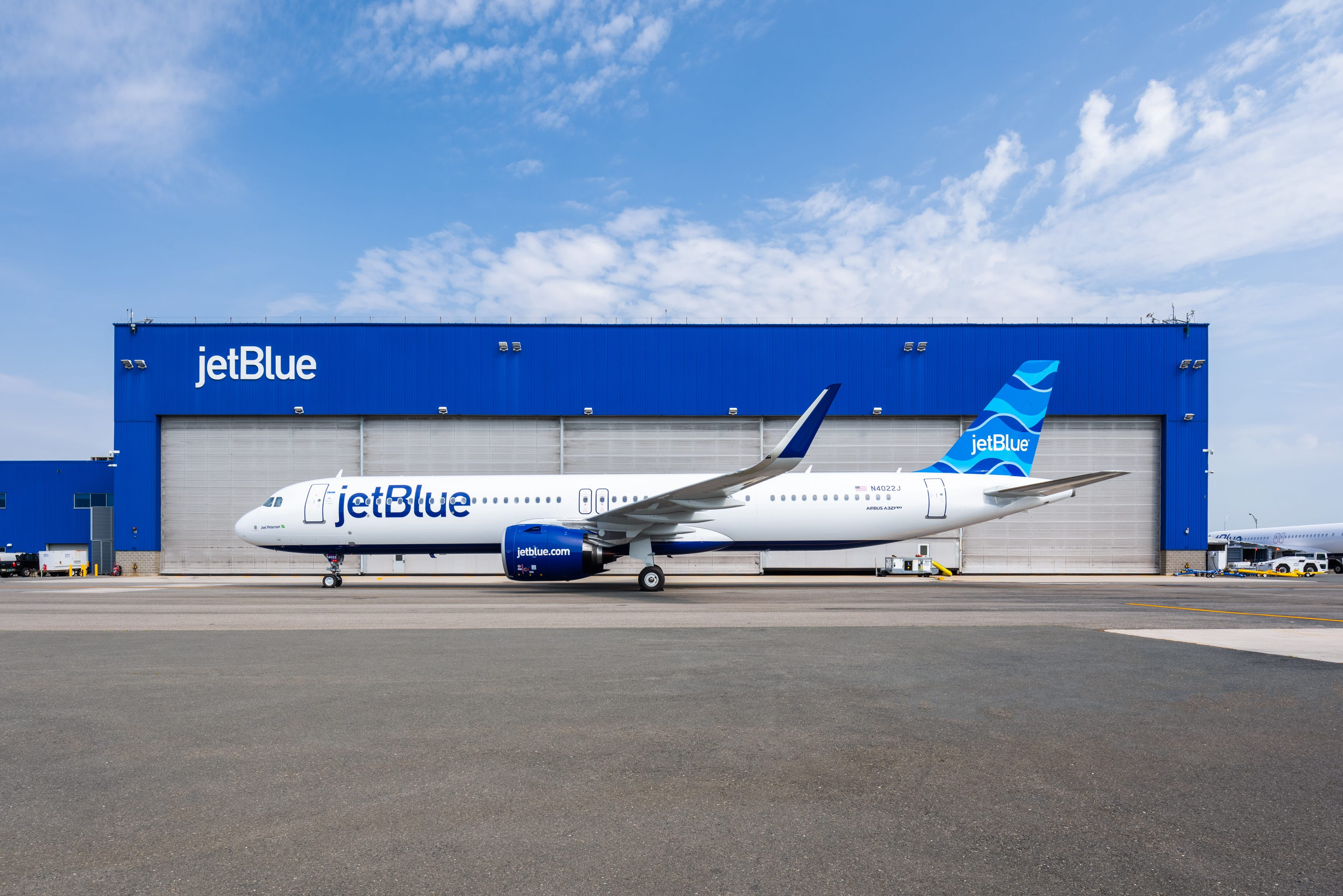 JetBlue A321neo LR at Hangar