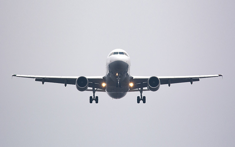Commercial Plane Arriving at AZA Mesa Airport