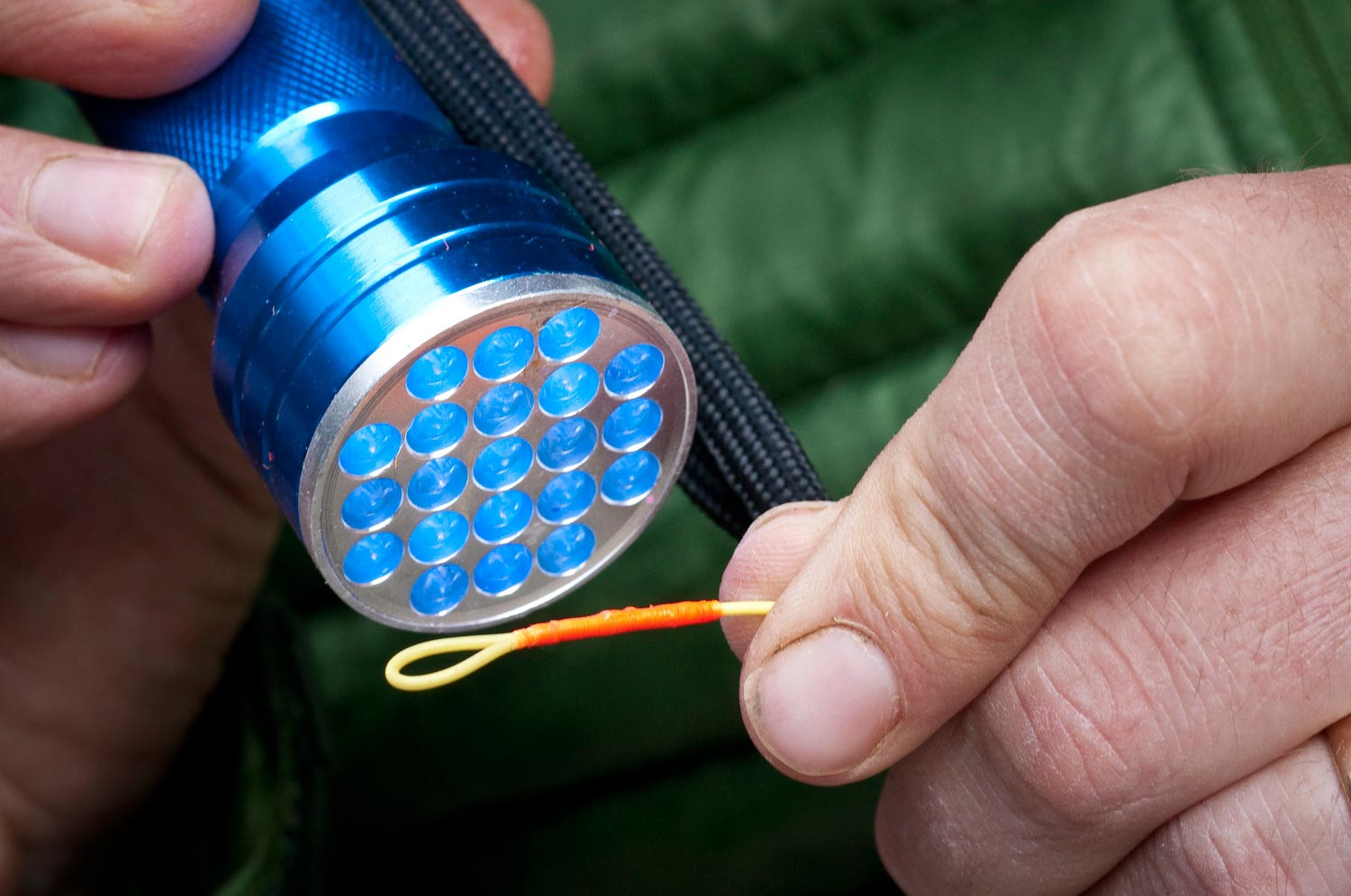 Cure Fly Line Loop with UV Light