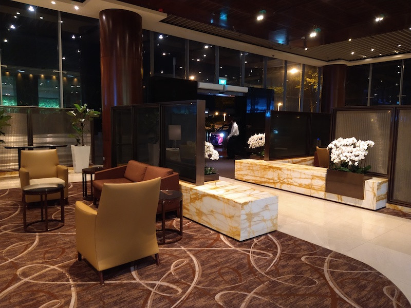 Singapore Airlines First Class Check-in