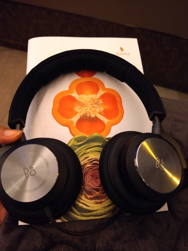 These headphones had the perfect cushion amount so I was happy