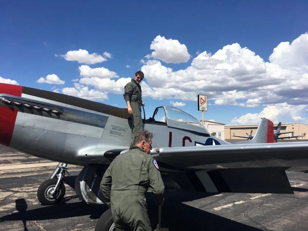 Tom Cruise P-51 Mustang in flight