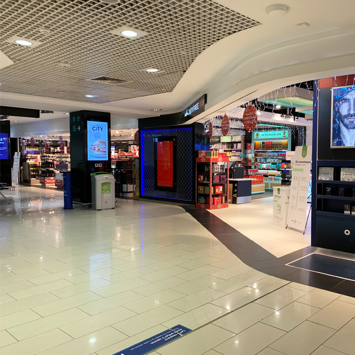 Shopping at City Airport