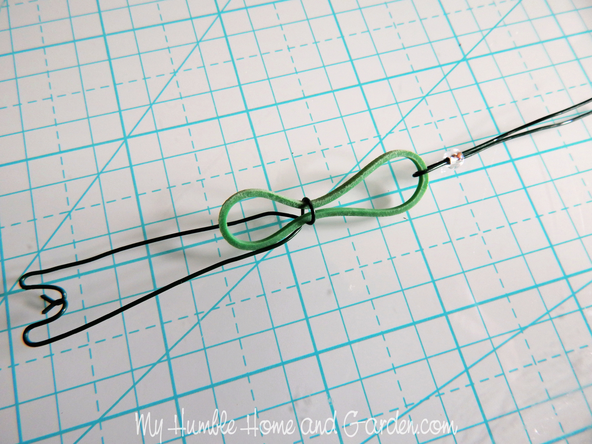 How to Make a Wind-Up Paper Flying Butterfly