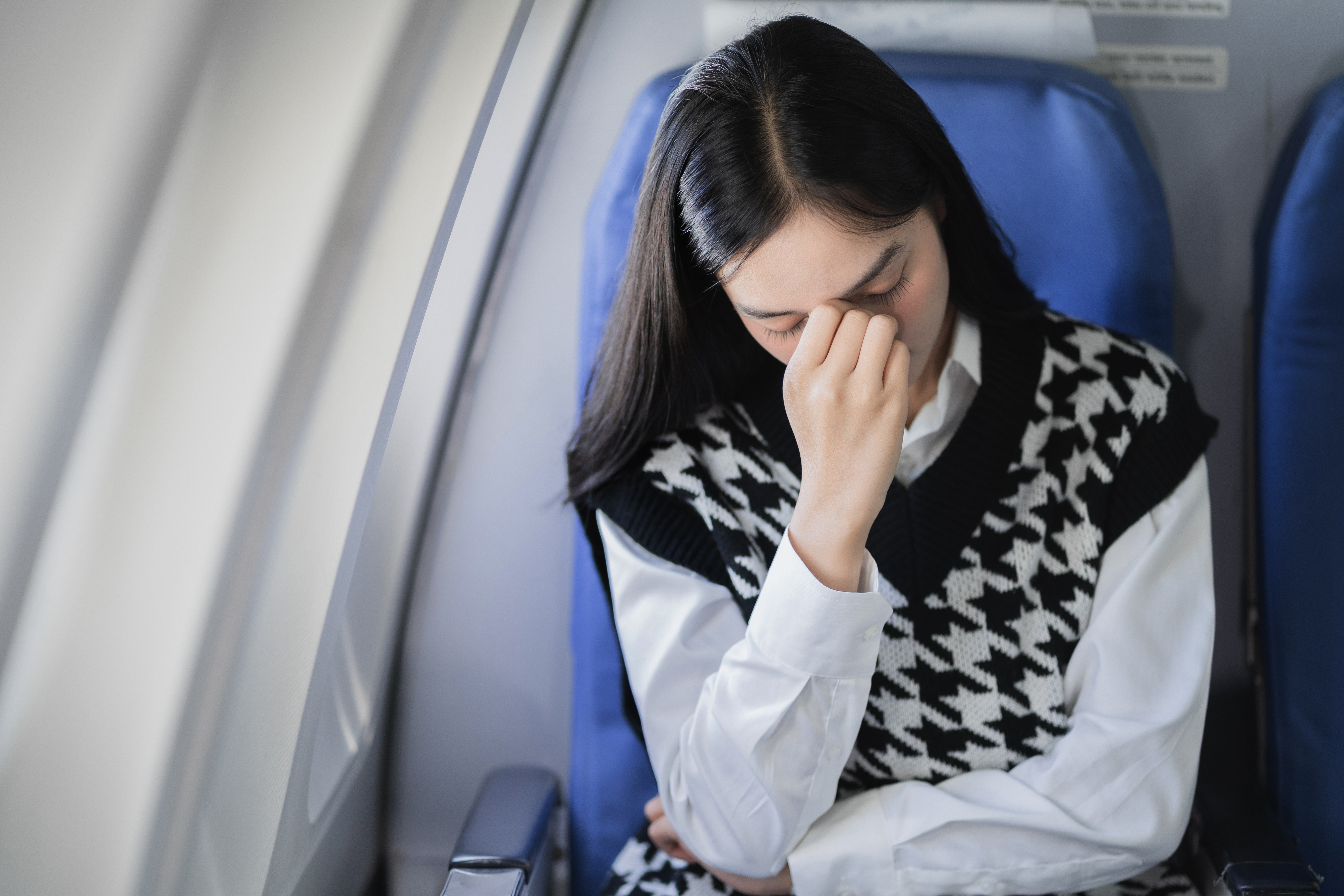 Labeling emotions lowered anxiety for people with flight anxiety, according to one study.